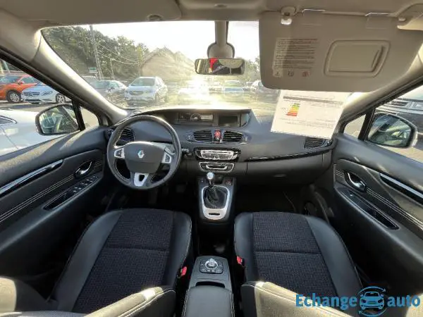 RENAULT SCENIC III 1.9 DCI 130ch Bose