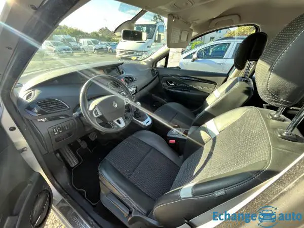 RENAULT SCENIC III 1.9 DCI 130ch Bose