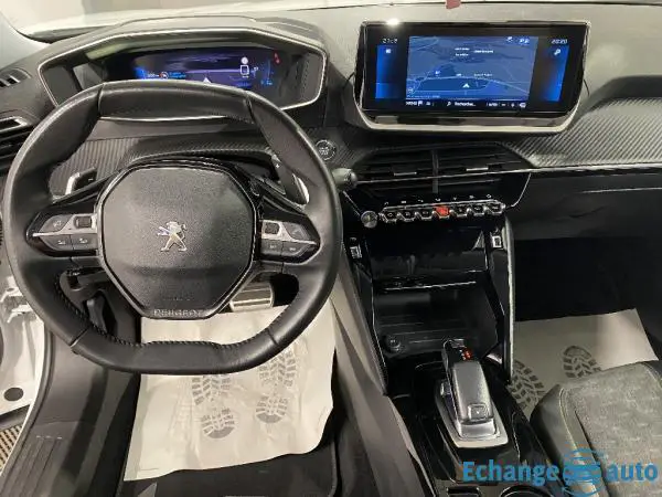 PEUGEOT 2008 BlueHDi 130 SetS EAT8 Roadtrip