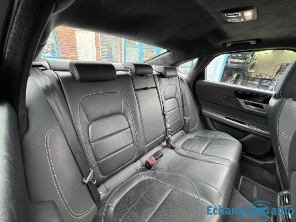 JAGUAR XF 2.0 D - 180 ch BVA R-Sport