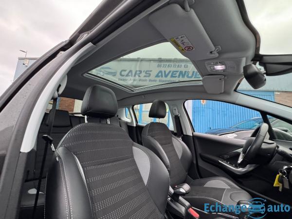 PEUGEOT 2008  PureTech 82ch SetS BVM5 Active Business