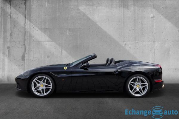 FERRARI CALIFORNIA T California T V8 4.0 560ch 