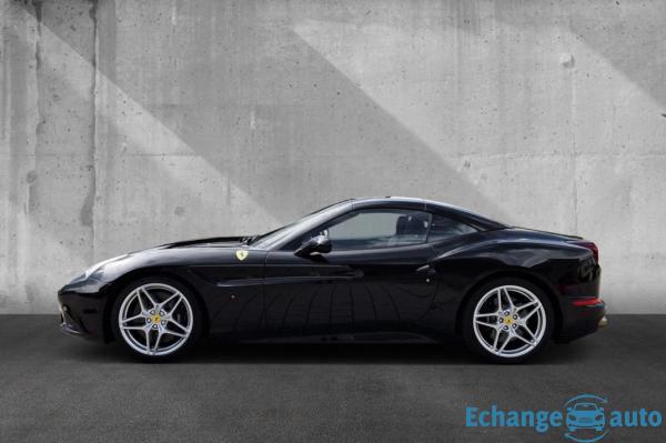 FERRARI CALIFORNIA T California T V8 4.0 560ch 