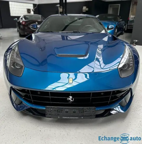 FERRARI F12 BERLINETTA F12 Berlinetta V12 6.0 740ch 