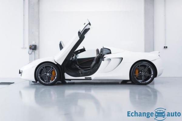 MCLAREN MCLAREN MP4 SPIDER McLaren Spider MP4 12C V8 3.8 625 ch 