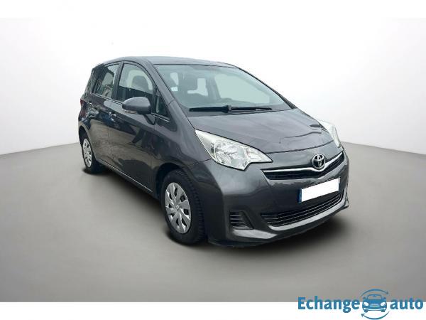 TOYOTA VERSO-S 100 VVT-i Dynamic BVA