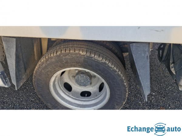 MITSUBISHI FUSO CANTER CHASSIS  FUSO BIONIC boite auto