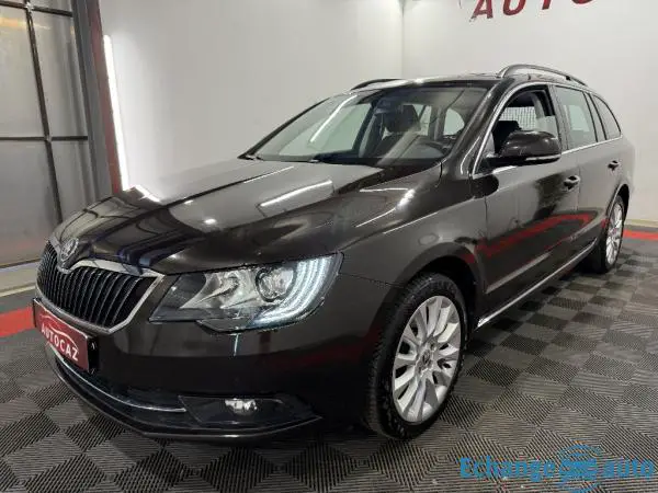 SKODA SUPERB COMBI 2.0 TDI 170 BVM6 GreenTec Elegance *PREMIERE MAIN