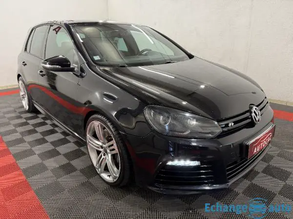 VOLKSWAGEN GOLF 2.0 TSI 270 R 4Motion DSG6