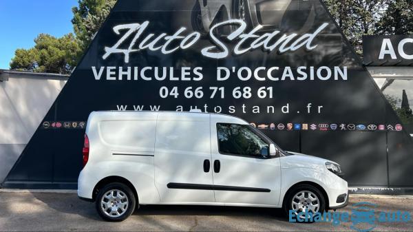 FIAT DOBLO Maxi 1.6 Multijet SX 105 ch Aménagé camping-car 
