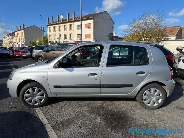 RENAULT CLIO  1.2 16v Campus