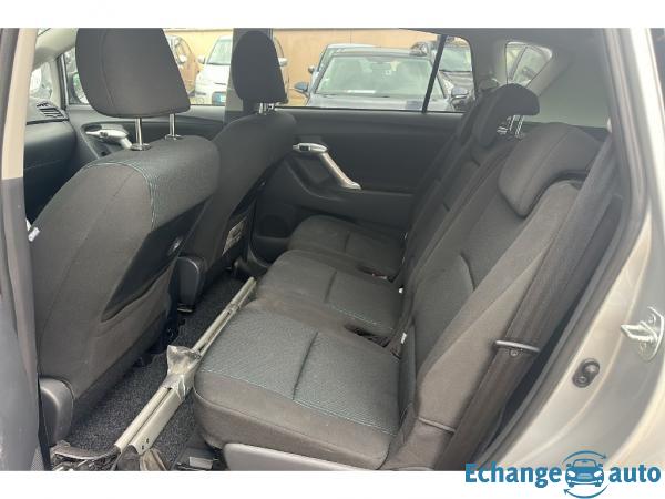 TOYOTA VERSO 2.2 Dcat SOL BVA