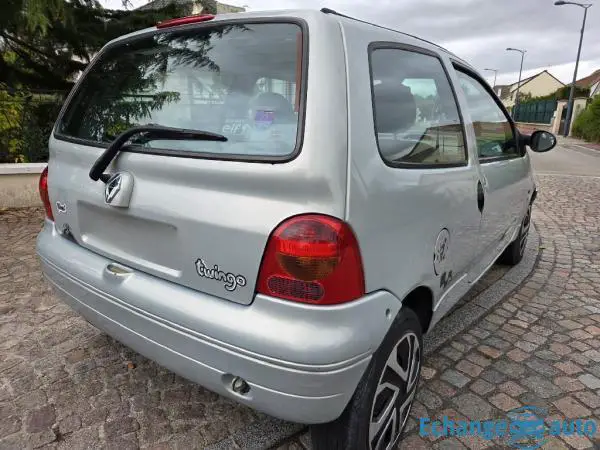 RENAULT TWINGO 1.2 16v Privilège Quickshift 5 
