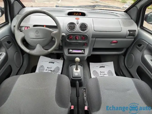 RENAULT TWINGO 1.2 16v Privilège Quickshift 5 