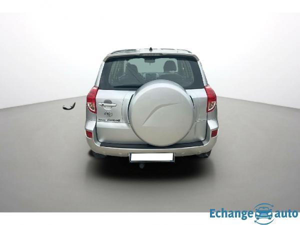 TOYOTA RAV4 III RAV4 2.0 VVT-i 152 VXE BVA