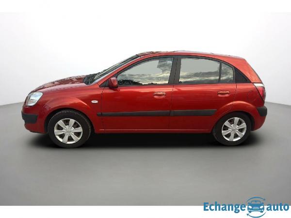 KIA RIO 1.4L LX BVA