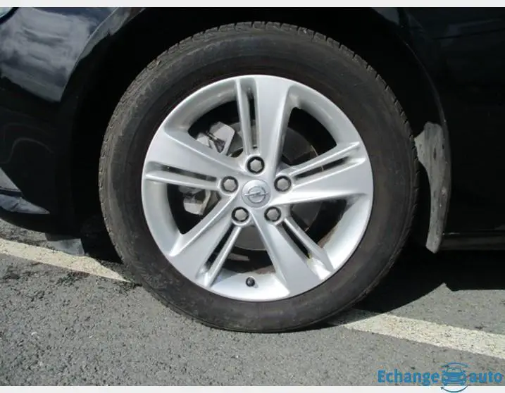 OPEL INSIGNIA GRAND SPORT