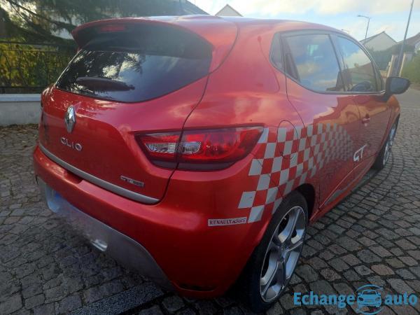 RENAULT CLIO IV TCe 120 GT EDC Line RS DRive