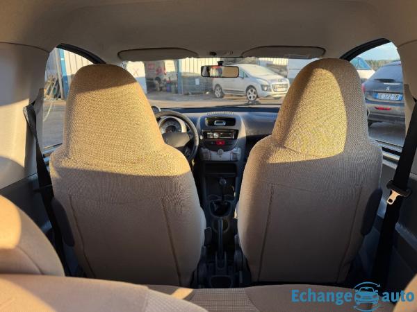 PEUGEOT 107 1.0e 12V 68ch Trendy 