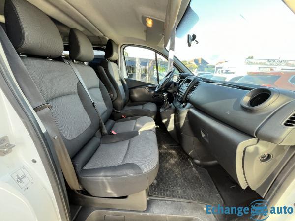 RENAULT TRAFIC COMBI 2.0 DCI 145 Zen 9 Places