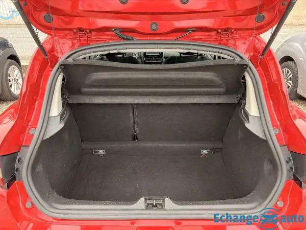 RENAULT CLIO IV 0.9 TCE 90 Limited