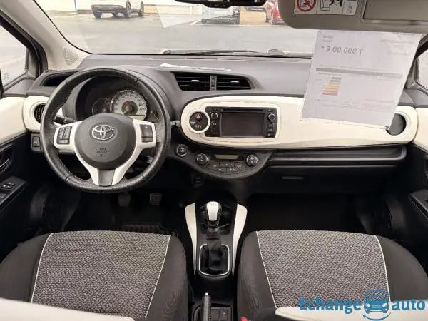 TOYOTA YARIS 90 D-4D Style