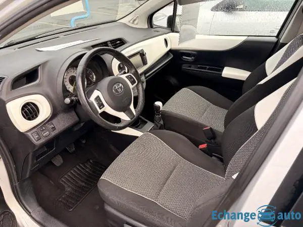 TOYOTA YARIS 90 D-4D Style