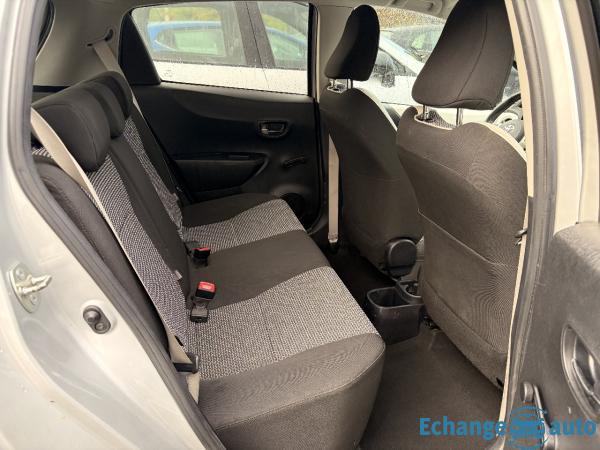 TOYOTA YARIS 90 D-4D Style