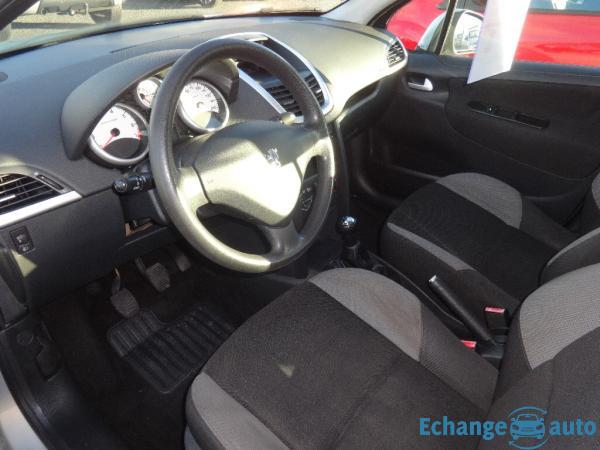 PEUGEOT 207 1.4 VTI 95