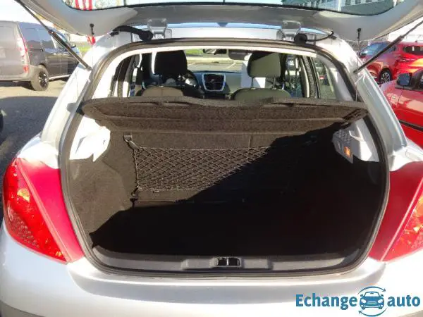 PEUGEOT 207 1.4 VTI 95