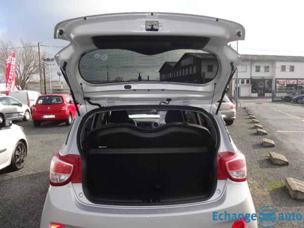 HYUNDAI I10 1.0i 66ch UEFA EURO 2016