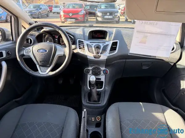 FORD FIESTA 1.25i 82ch Trend