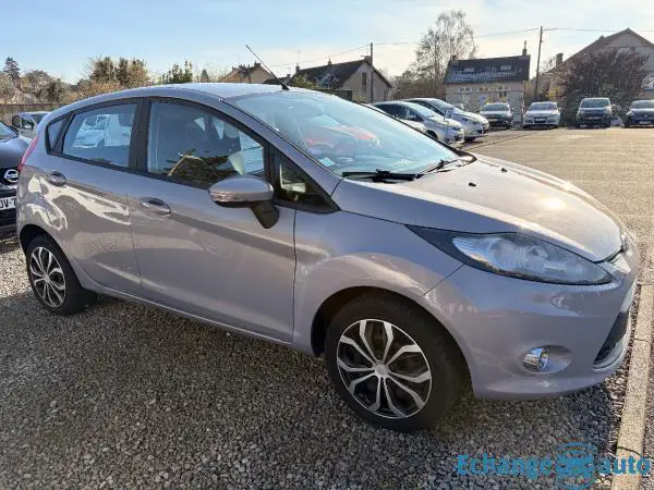 FORD FIESTA 1.25i 82ch Trend
