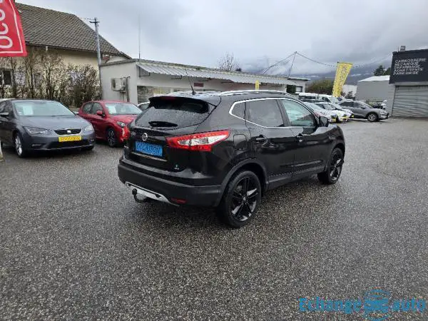 NISSAN QASHQAI 1.6 dCi 130 Black Edition