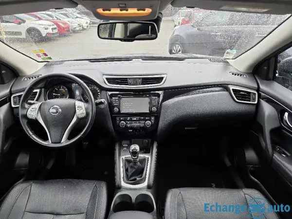 NISSAN QASHQAI 1.6 dCi 130 Black Edition
