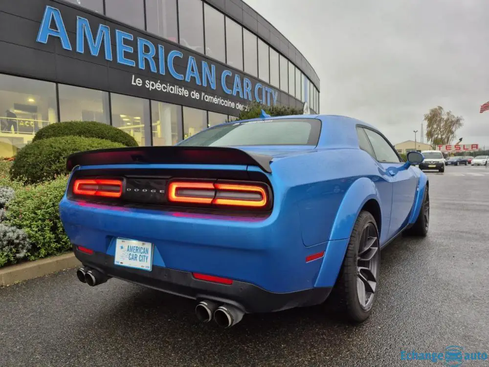 DODGE CHALLENGER