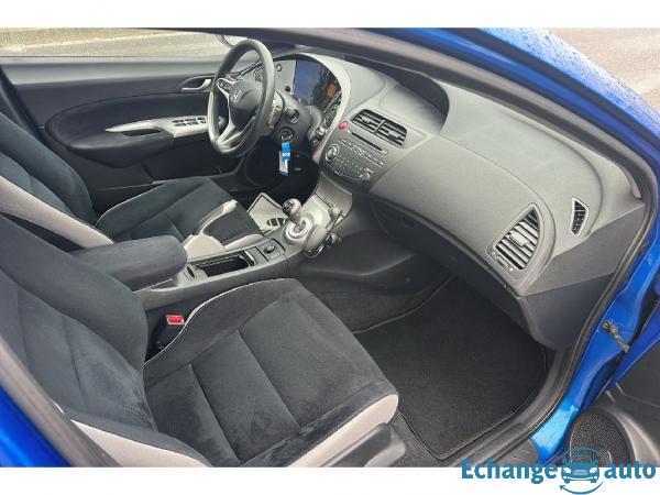 HONDA CIVIC 1.8 VTEC Comfort