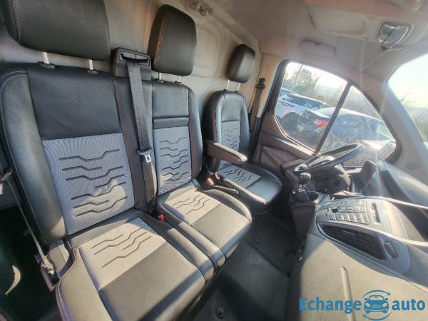 FORD TRANSIT CUSTOM L1H1 2.2 TDCi 155 AMBIENTE 