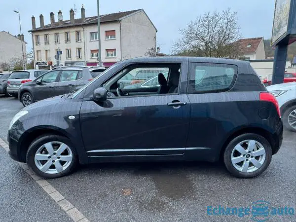 SUZUKI SWIFT 1.3 GLX Edition Limitée