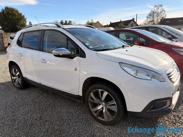 PEUGEOT 2008 1.6 HDI 120 Crossway