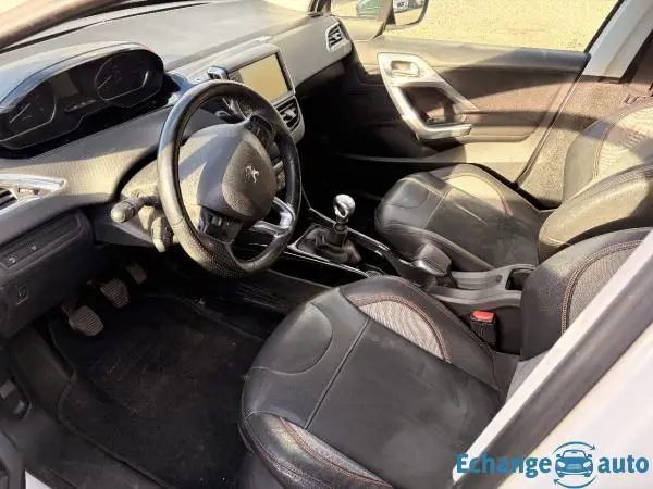 PEUGEOT 2008 1.6 HDI 120 Crossway