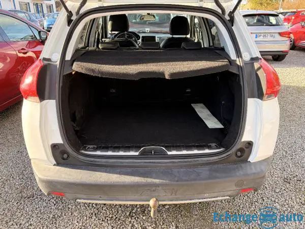 PEUGEOT 2008 1.6 HDI 120 Crossway