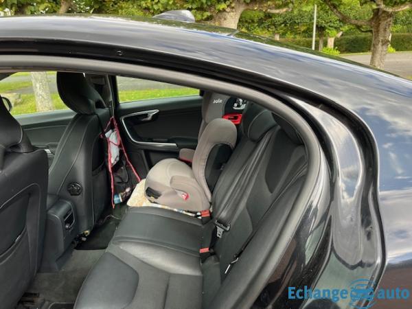 VOLVO S60 D3 163 ch Stop et Start R-design