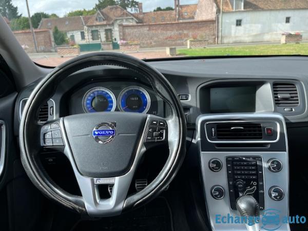 VOLVO S60 D3 163 ch Stop et Start R-design