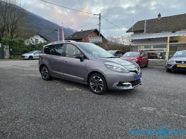 RENAULT SCENIC III 7places dCi 130cv Bose Edition