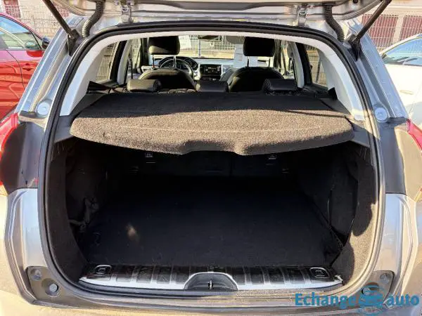 PEUGEOT 2008 1.6 HDI 120 Business