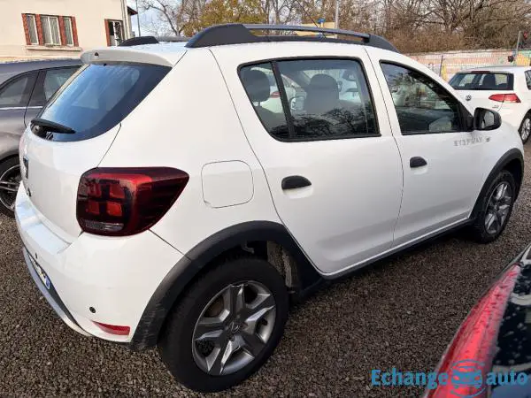 DACIA SANDERO 1.5 DCI 90 Stepway