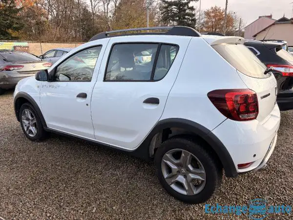 DACIA SANDERO 1.5 DCI 90 Stepway