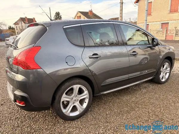 PEUGEOT 3008 2.0 HDI 150 FAP Féline