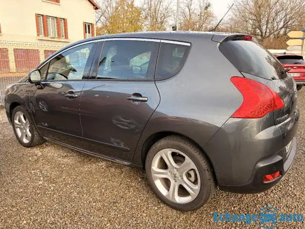 PEUGEOT 3008 2.0 HDI 150 FAP Féline